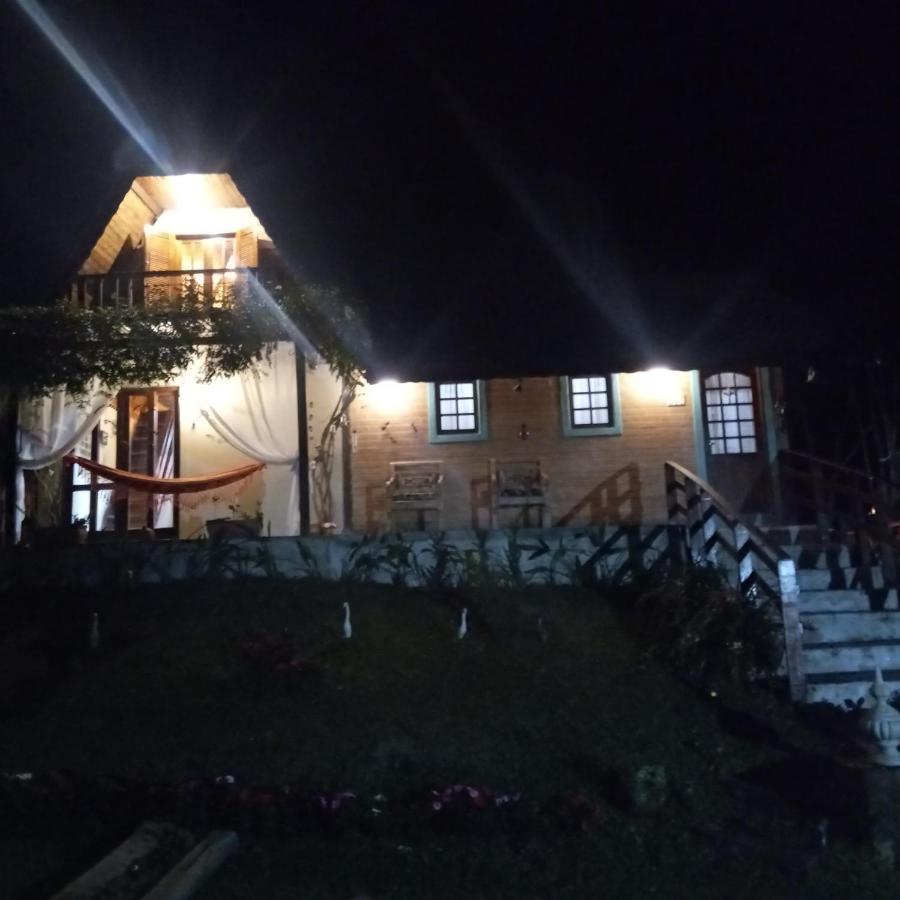 Casa Aconchegante Na Serra. Santo Antonio do Pinhal Bagian luar foto